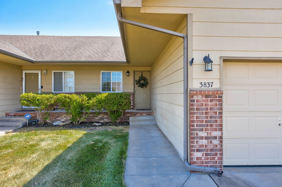 3837 N Pepper Ridge St, Wichita, KS 67205 - photo 1
