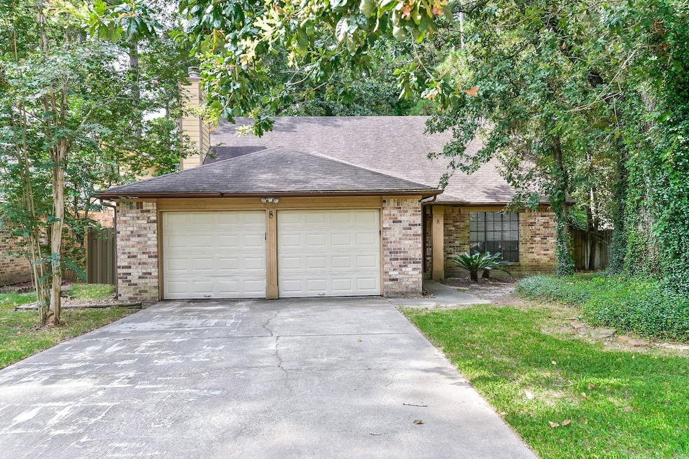 8 S High Oaks Cir, Spring, TX 77380 - photo 1