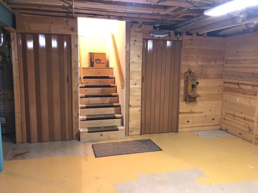 1713 Daybreak Ln, Zion, IL 60099 - photo 1