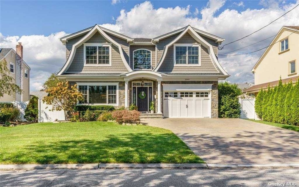 2069 Lake End Rd, Merrick, NY 11566 - photo 1