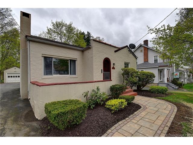 57 Robbins Dr, Wethersfield, CT 06109 - photo 1