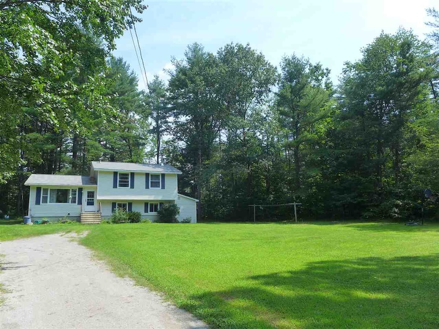 31 Emerald Ln, Hillsborough, NH 03244 - photo 1