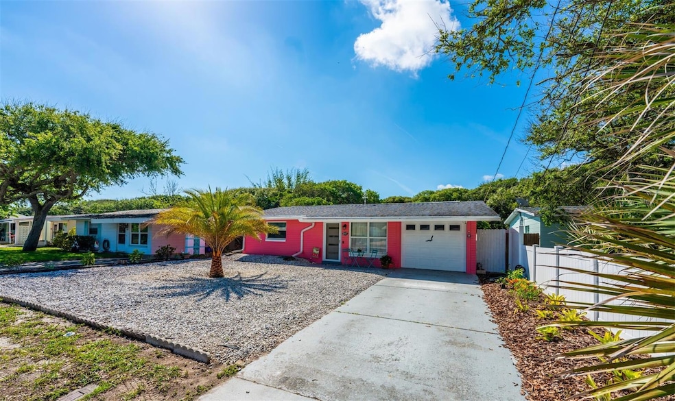 817 E 10th Ave, New Smyrna Beach, FL 32169 - photo 1