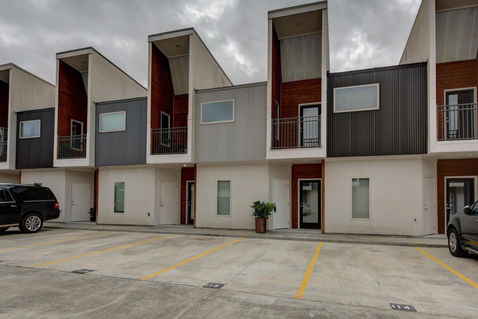 113 Bayou St. #113