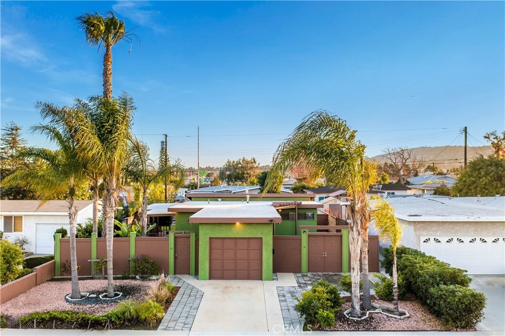 Sold $800,000 • Co-Listing Agent