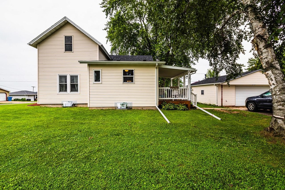 845 Main St, Dakota, MN 55925 - photo 1
