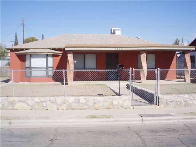 7563 Mazatlan Dr, El Paso, TX 79915 - photo 1