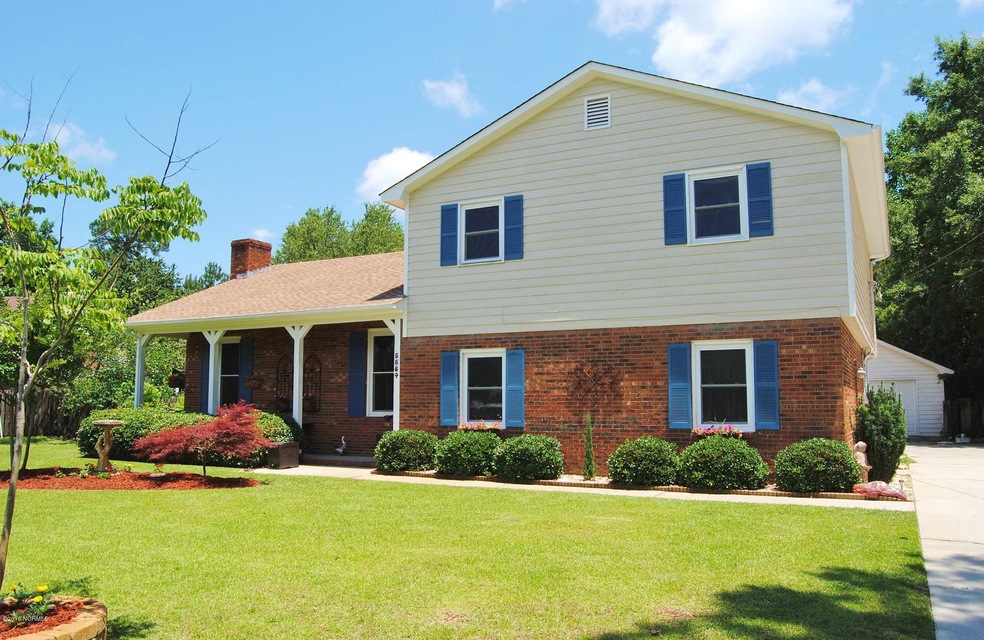 5584 Woodduck Circle