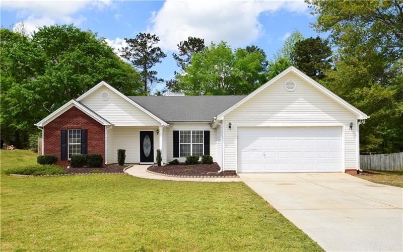 Pristine Ranch on Level, Fenced Lot!