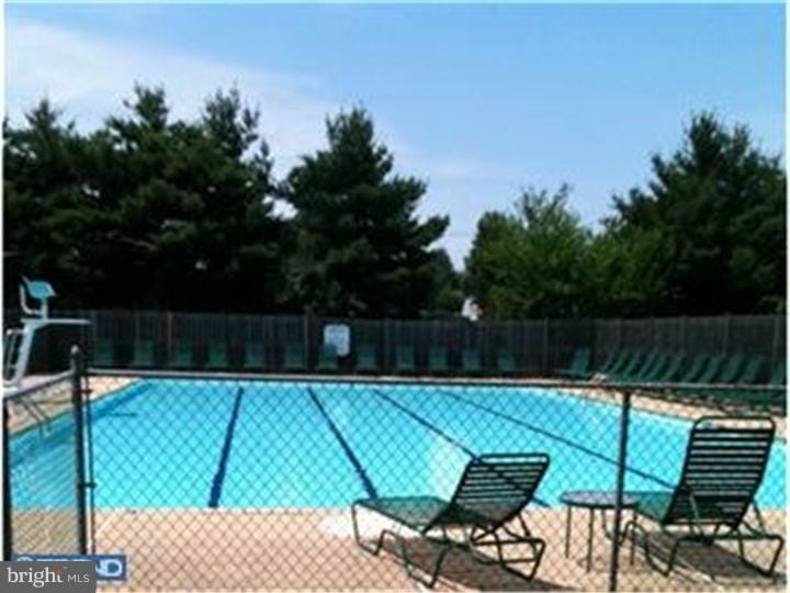 701 Willings Way, New Castle, DE 19720 - photo 1