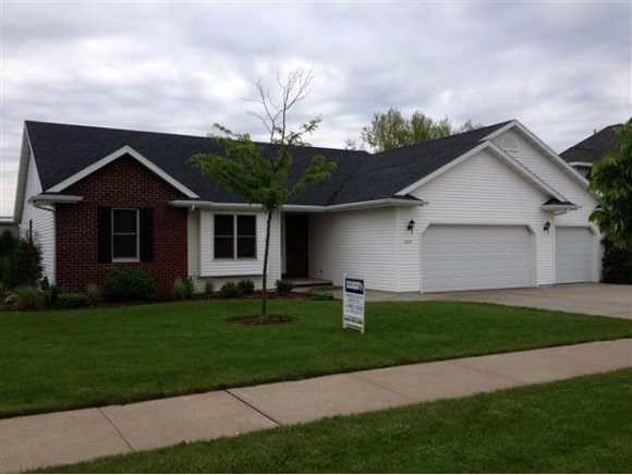 707 Rundquist Way, Kimberly, WI 54136 - photo 1