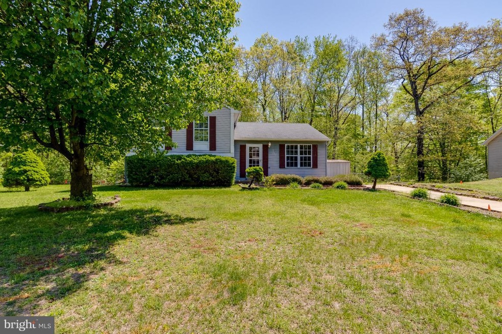 18105 Tompkins Ct, Dumfries, VA 22026 - photo 1