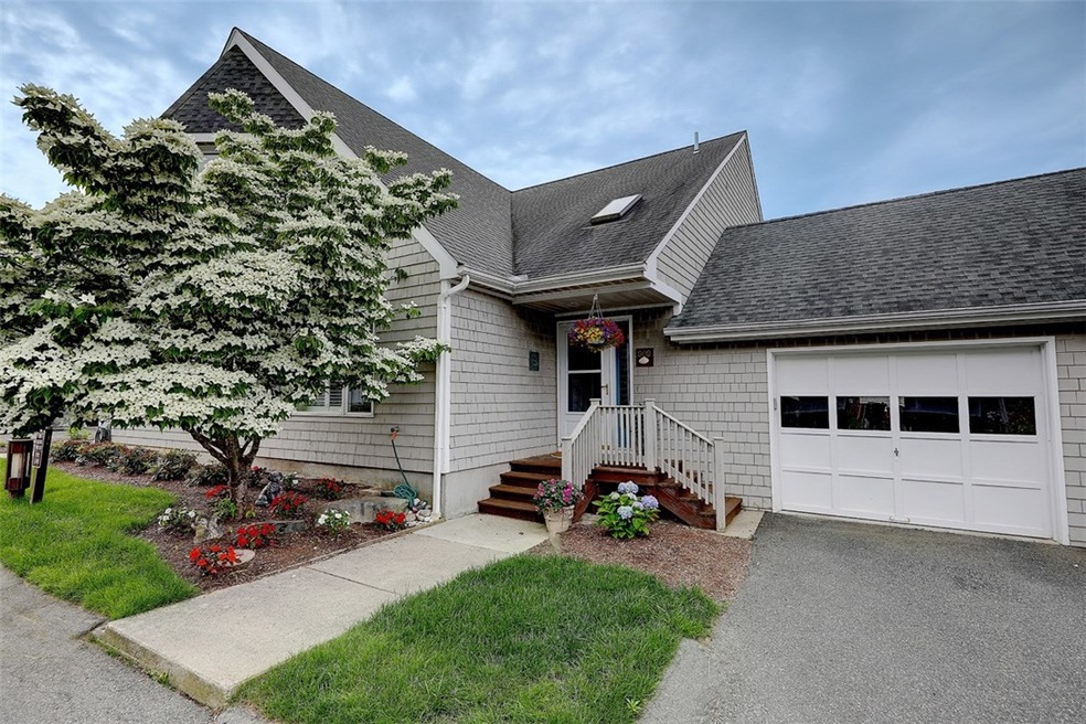 309 Windridge Ln unit 309, Bristol, RI 02809 - photo 1