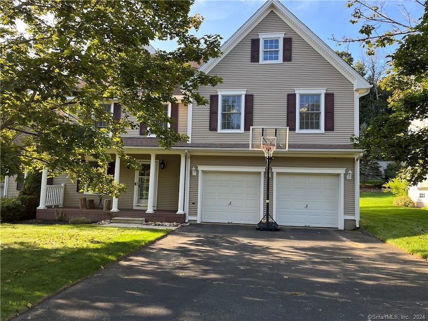 7 Strawfield Rd, Unionville, CT 06085 - photo 1