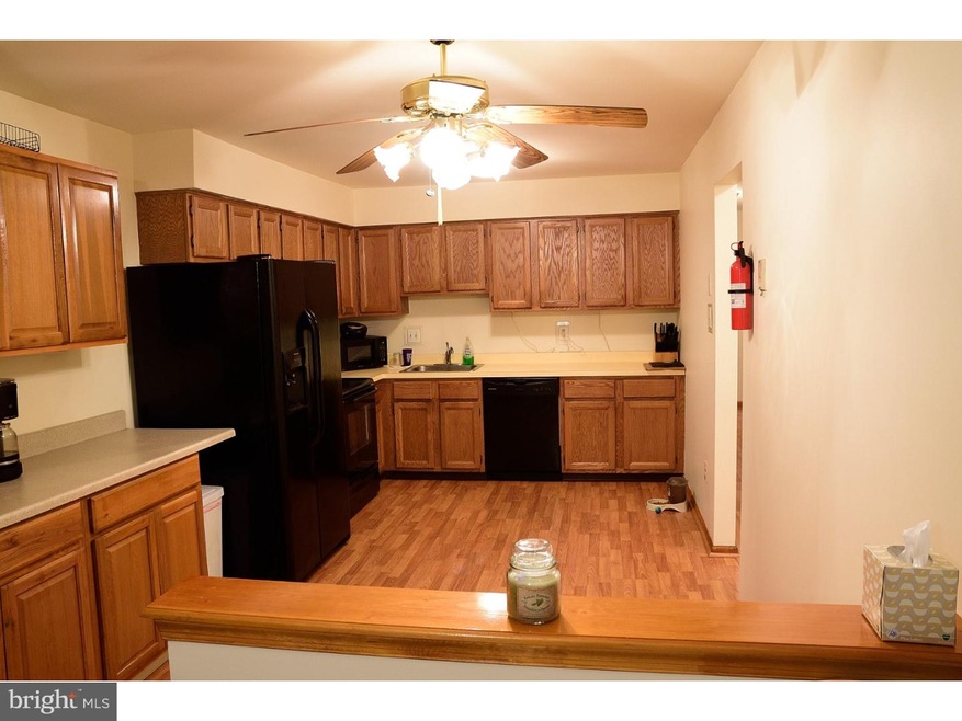 814 Westfield Dr, Cinnaminson, NJ 08077 - photo 1