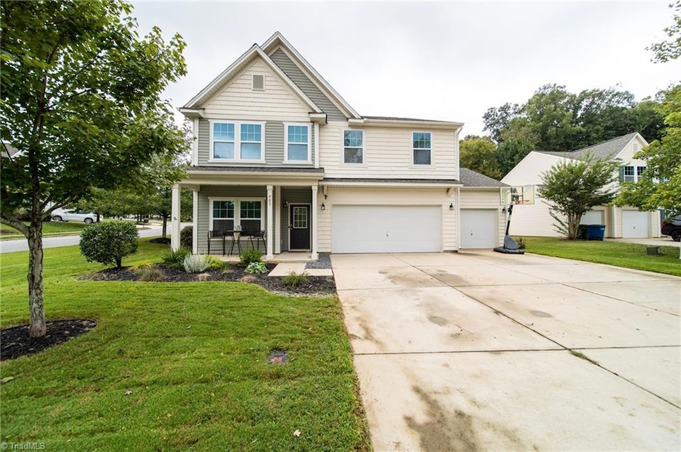 903 Mibbs Place, Statesville, NC 28625 - photo 1