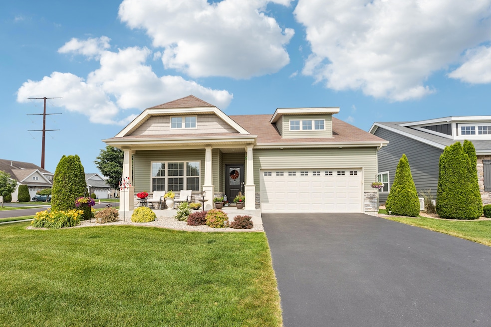 10224 Privet Dr, Crown Point, IN 46307 - photo 1