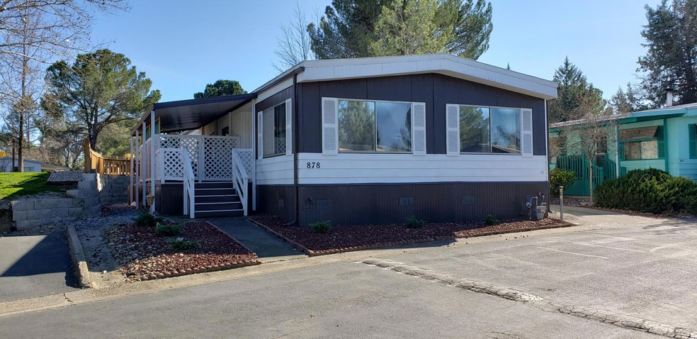 878 Little Deer Ln, Rdg