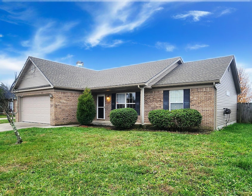 152 Wesley Ct, Richmond, KY 40475 - photo 1