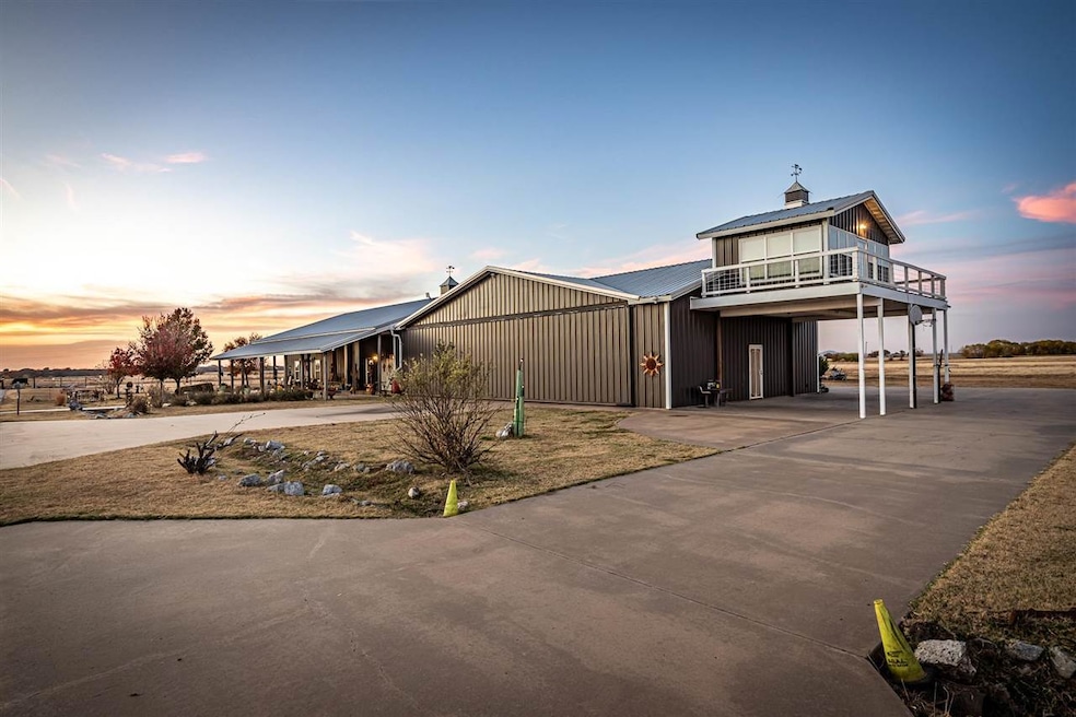 11042 SW Sheridan Rd, Lawton, OK 73501 - photo 1