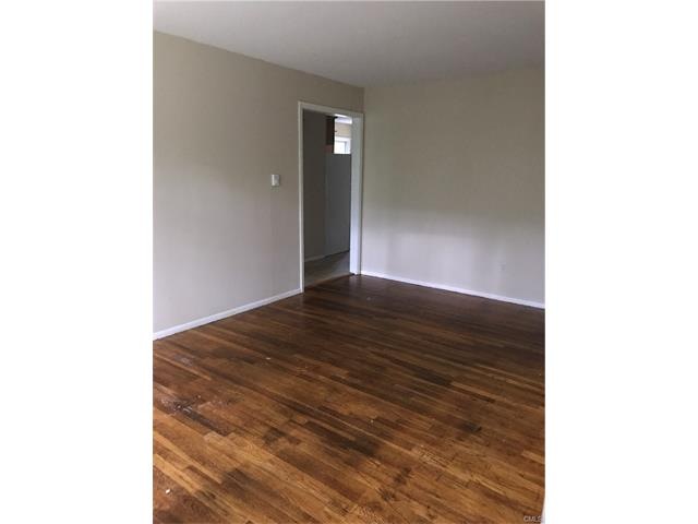 411 S Main St unit 4, Seymour, CT 06483 - photo 1