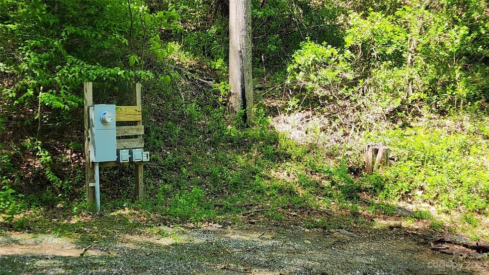 11 & 17 Tara Dr unit 2-3, Asheville, NC 28806 - photo 1