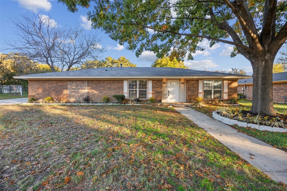 604 Eudaly Dr, Colleyville, TX 76034 - photo 1