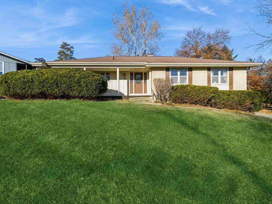 Sold $289,777 • Co-Listing Agent