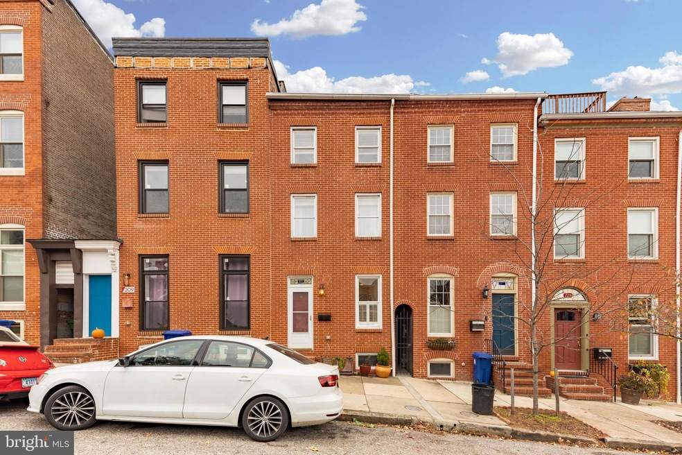 211 S Washington St, Baltimore, MD 21231 - photo 1