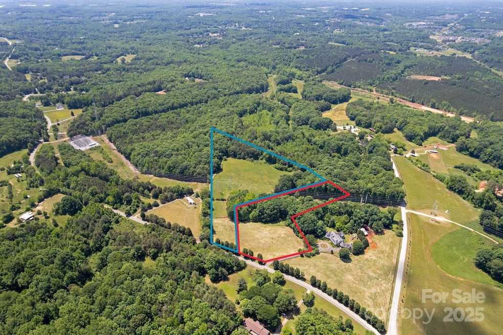 For Sale $1,999,900 • Co-Listing Agent