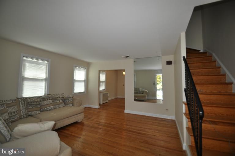 4318 Texas Ave SE, Washington, DC 20019 - photo 1