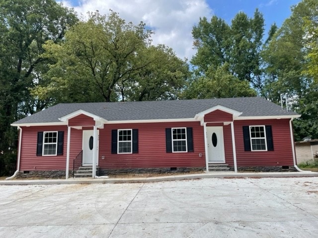 428 W Waggoner St, Tullahoma, TN 37388 - photo 1