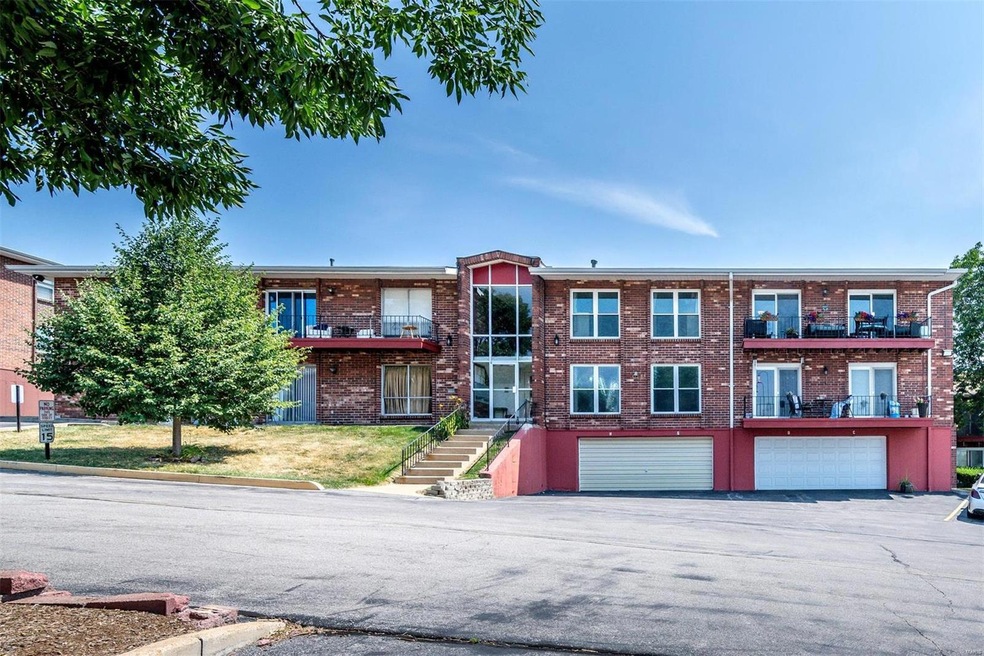 10352 Forest Brook Ln Unit H, Saint Louis, MO 63146 MLS MAR23057343