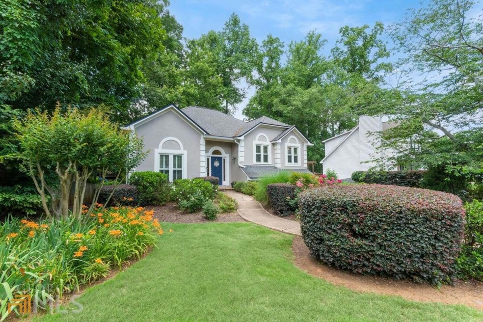 845 Whitehall Way, Roswell, GA 30076 - photo 1