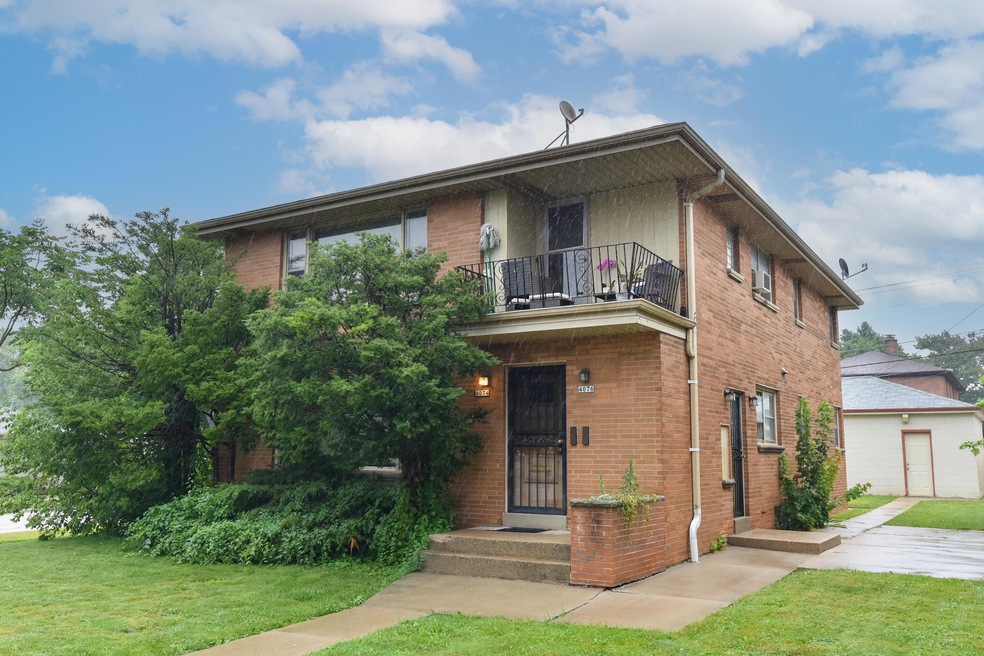 4074 N 69th St unit 4076, Milwaukee, WI 53216 - photo 1