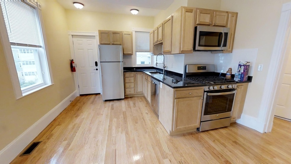 50 Lowell St unit 1, Somerville, MA 02143 - photo 1