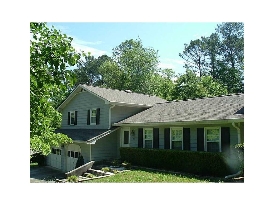 4677 N Landing Dr unit 3, Marietta, GA 30066 - photo 1