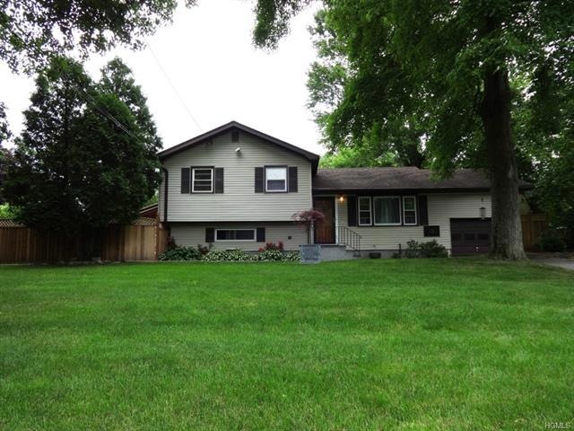 22 Wheeler Dr, Cortlandt Manor, NY 10567 - photo 1