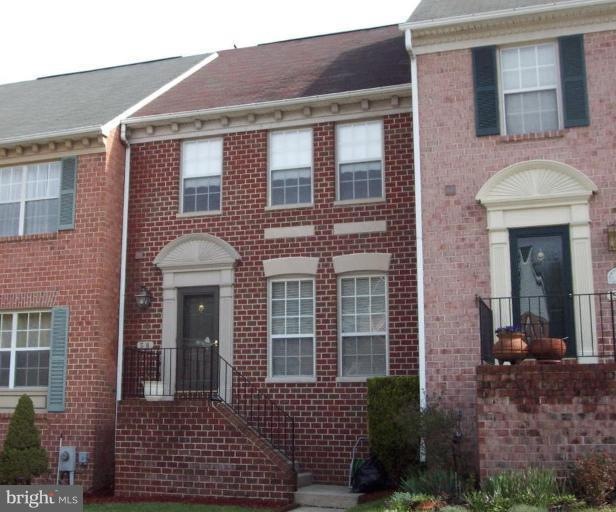 58 Roger Valley Ct, Parkville, MD 21234 - photo 1