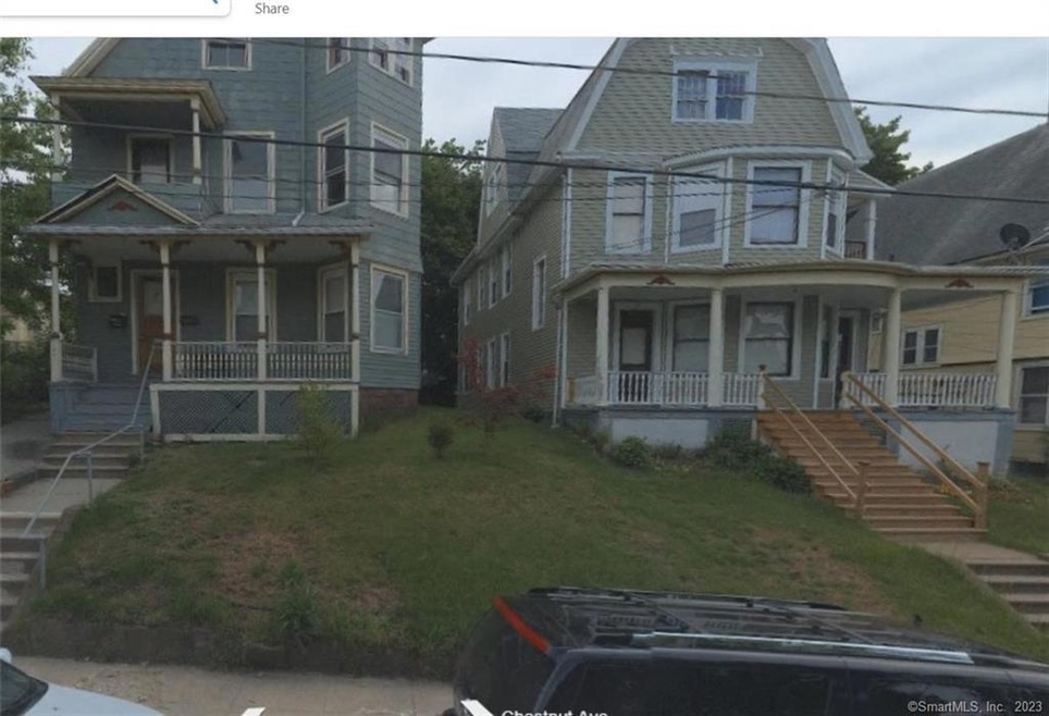 108 Chestnut Ave, Waterbury, CT 06710 - photo 1