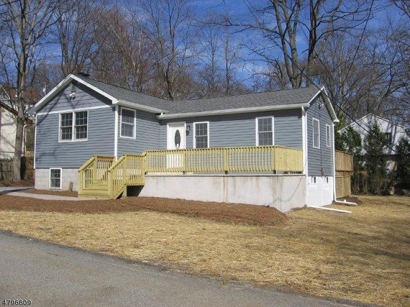 305 Knox Way, Hopatcong, NJ 07843 - photo 1