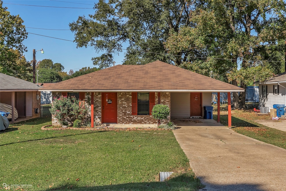 226 Phelps Ave, Shreveport, LA 71107 - photo 1