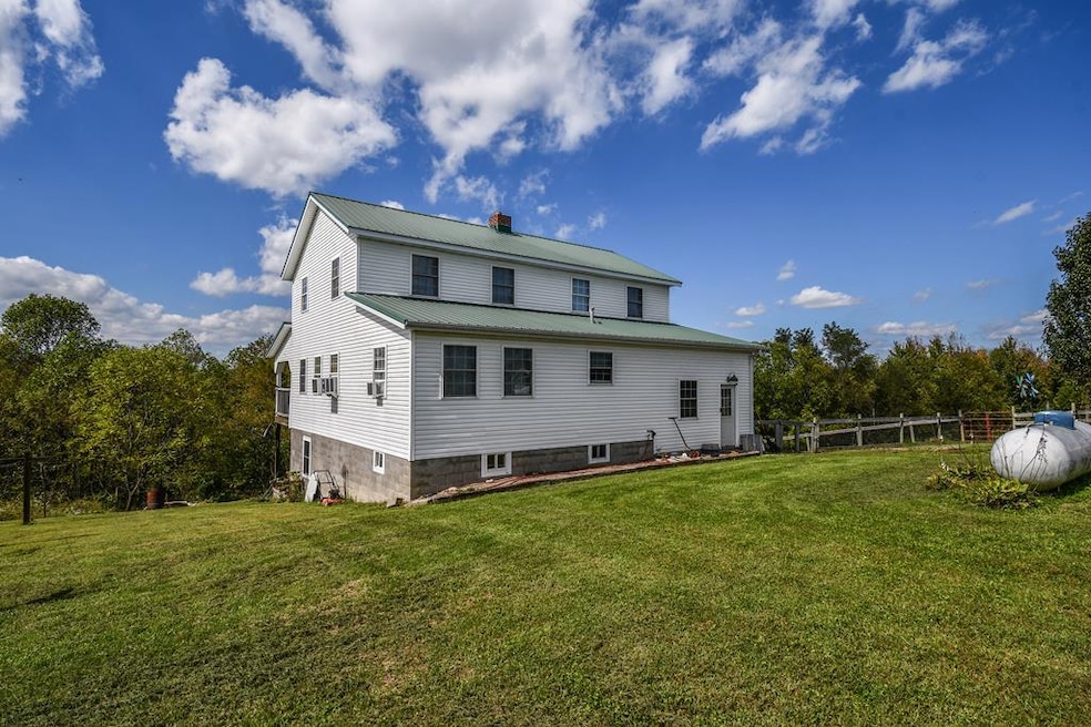 4460 Oakridge Rd, Vanceburg, KY 41179 - photo 1