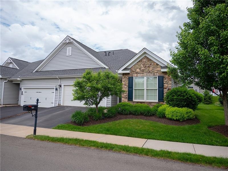 GORGEOUS CONDO/RESIDENCE, IN THE UPSCALE 