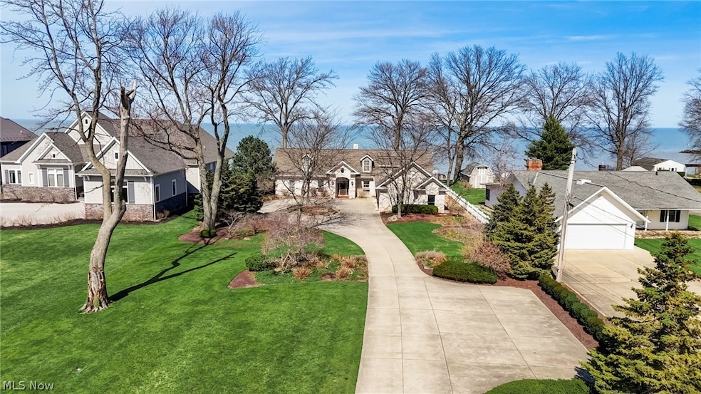 33826 Lake Rd, Avon Lake, OH 44012 - photo 1