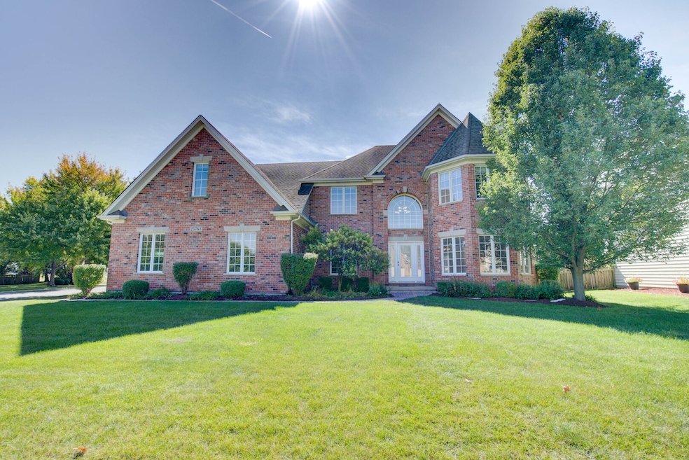 25764 Sunnymere Dr, Plainfield, IL 60585 - photo 1