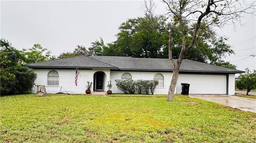 1100 W 3rd St, Weslaco, TX 78596 - photo 1