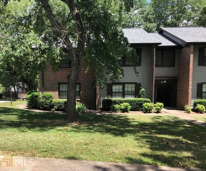 N N White St unit 19, Carrollton, GA 30117 - photo 1