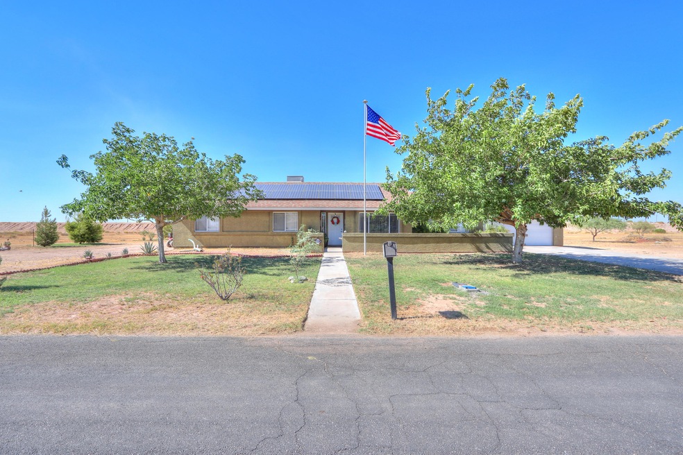 4680 E Mustang Dr, Eloy, AZ 85131 - photo 1