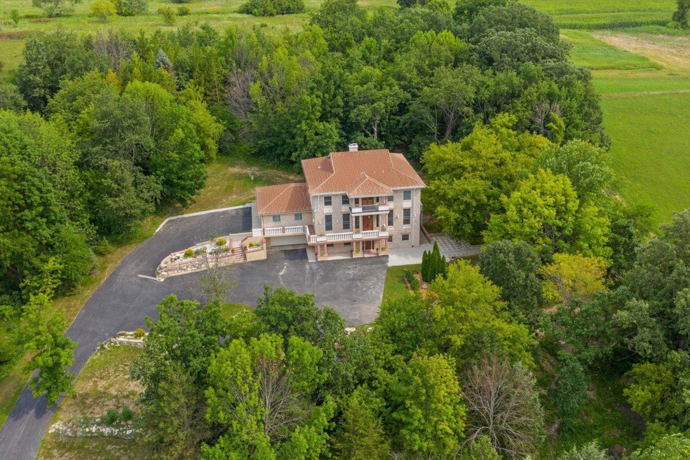 N44W25902 Lindsay Rd Pewaukee